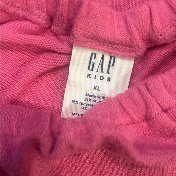 Like New GAP Kids Pink Onesie - Picture 2 of 3